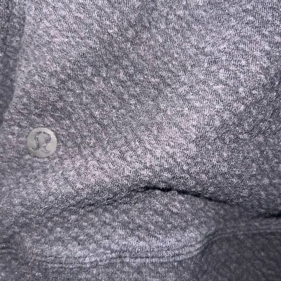 Lululemon athletica front pocket sweater - Picture 4 of 4